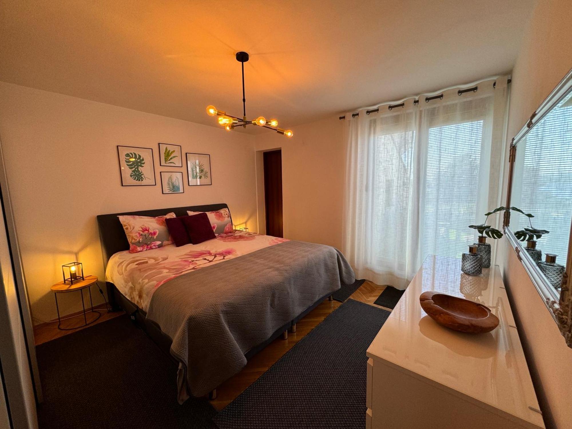 Penthouse Apartment ซริกเวนิซา ภายนอก รูปภาพ